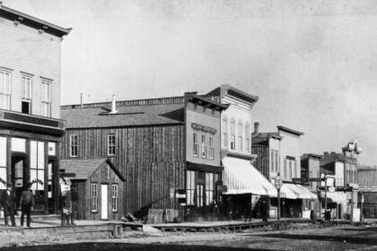 turning-the-corner-in-leadville-today